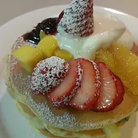 Snapdishの料理写真:フルーツパンケーキ|Lotusberryさん