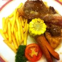 Snapdishの料理写真:American mixed grill ^^|Lädÿ~Kikiëさん