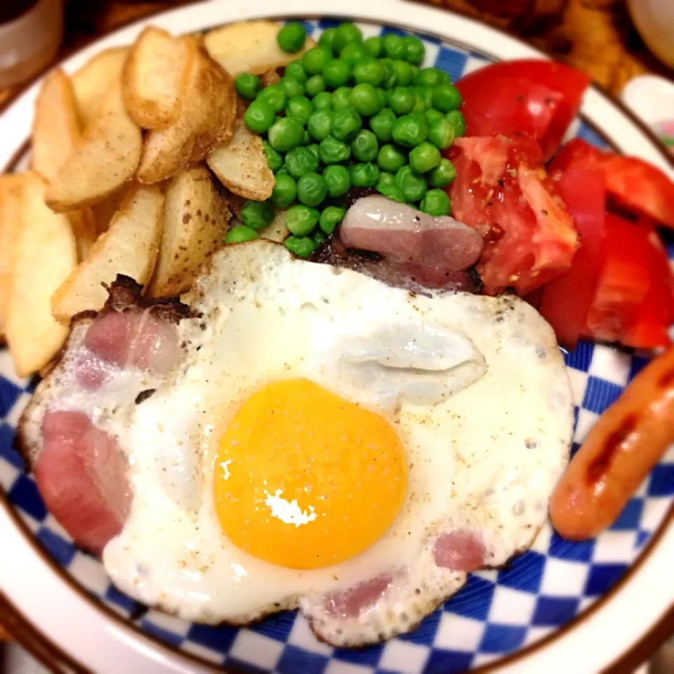 今朝もきれいに焼けました🍳|にょんにいさん