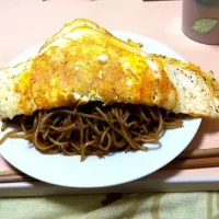 Snapdishの料理写真:オムそば|拓実☆さん