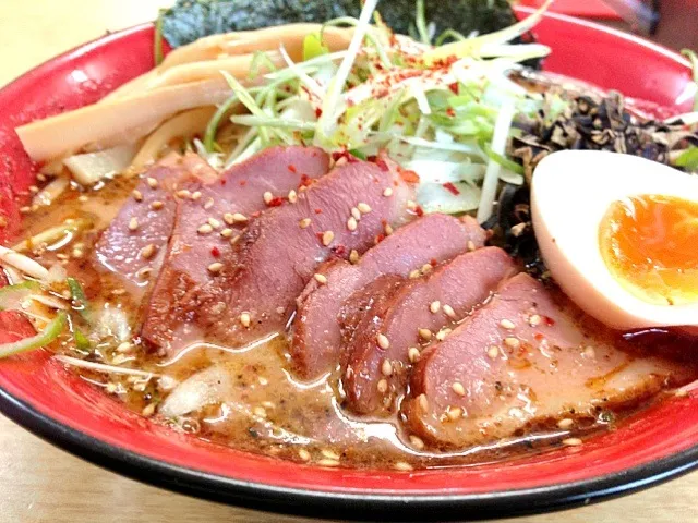 旭川市、麺屋 秘蔵 のかもみそラーメン|おりやんさん