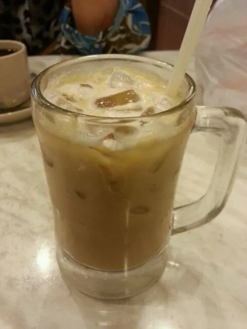 Cold White Coffee @ Kopi Peng|Mrs BNazさん