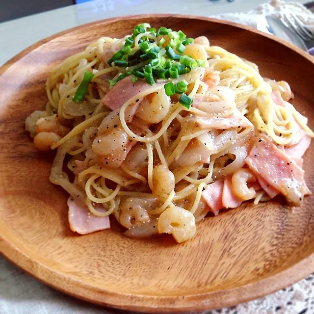 小えびとベーコンのパスタ|はるかさん