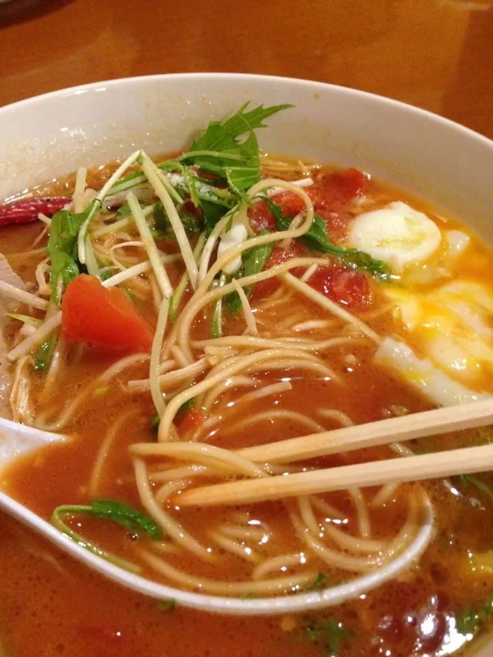 トマトラーメン|みくさん