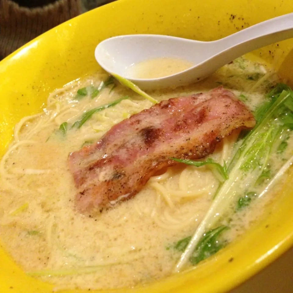 カルボナーララーメン|みくさん