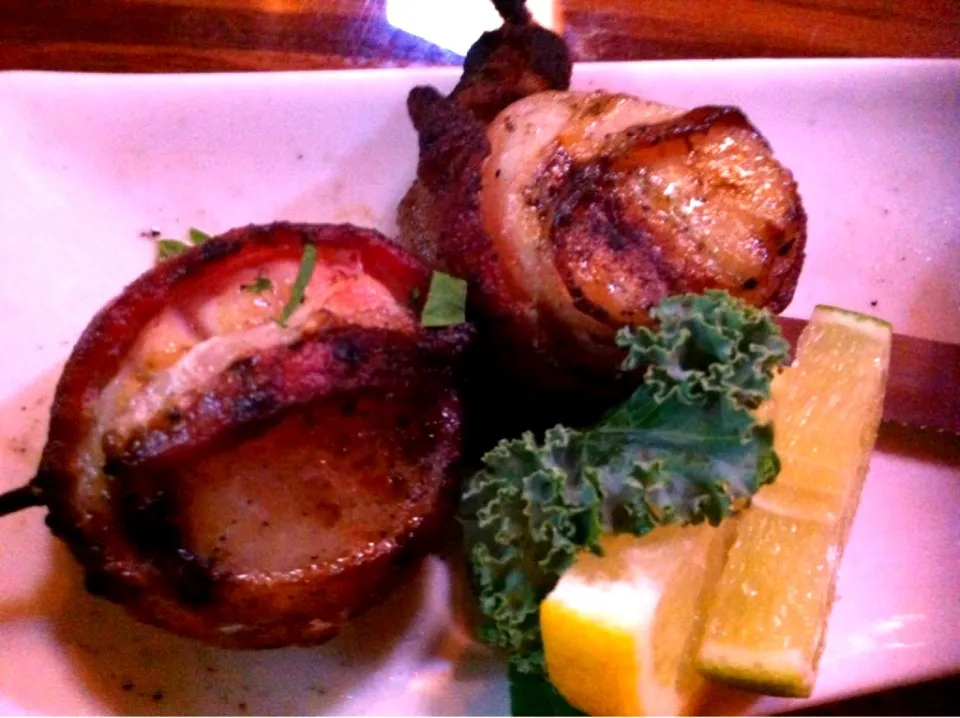 Snapdishの料理写真:bacon wrapped scallops|Abby Macalinoさん