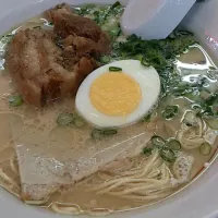 角煮入り豚骨ラーメン(^.^)|岡崎 亮平さん