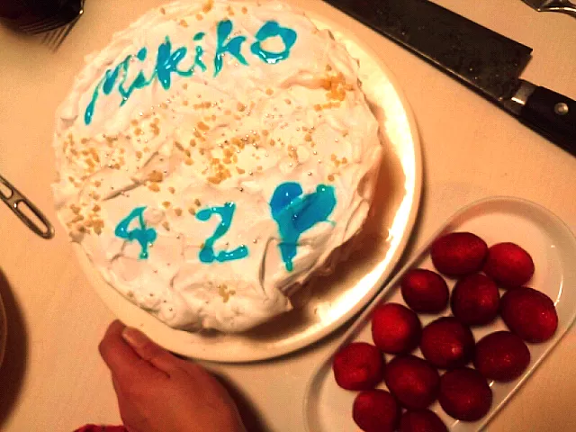 姉への誕生日ケーキ。|えみいさん