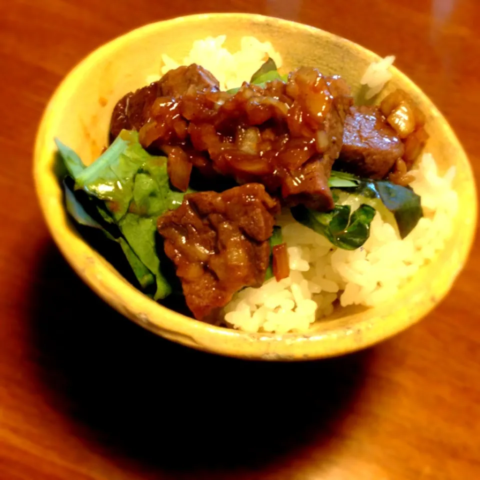 Snapdishの料理写真:ミニステーキ丼|ゆうきちさん