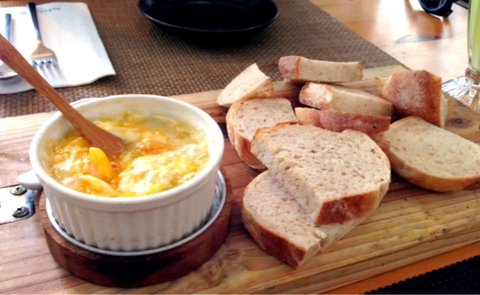 Cheese mixed with boiled egg @ whiple house|Larry Chuさん