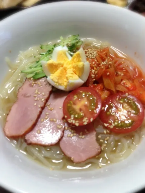 Snapdishの料理写真:ピョンピョン冷麺☆|meruarloさん