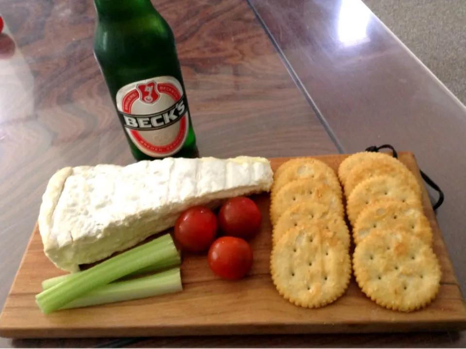 Snapdishの料理写真:Tonight's cheese board|kai's mummyさん