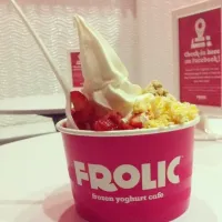 original frozen yogurt, strawberries, halva, butterscotch popcorn|melbourne, australiaさん