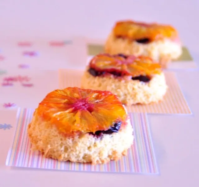 Blueberry and orange upside-down cake|wingさん