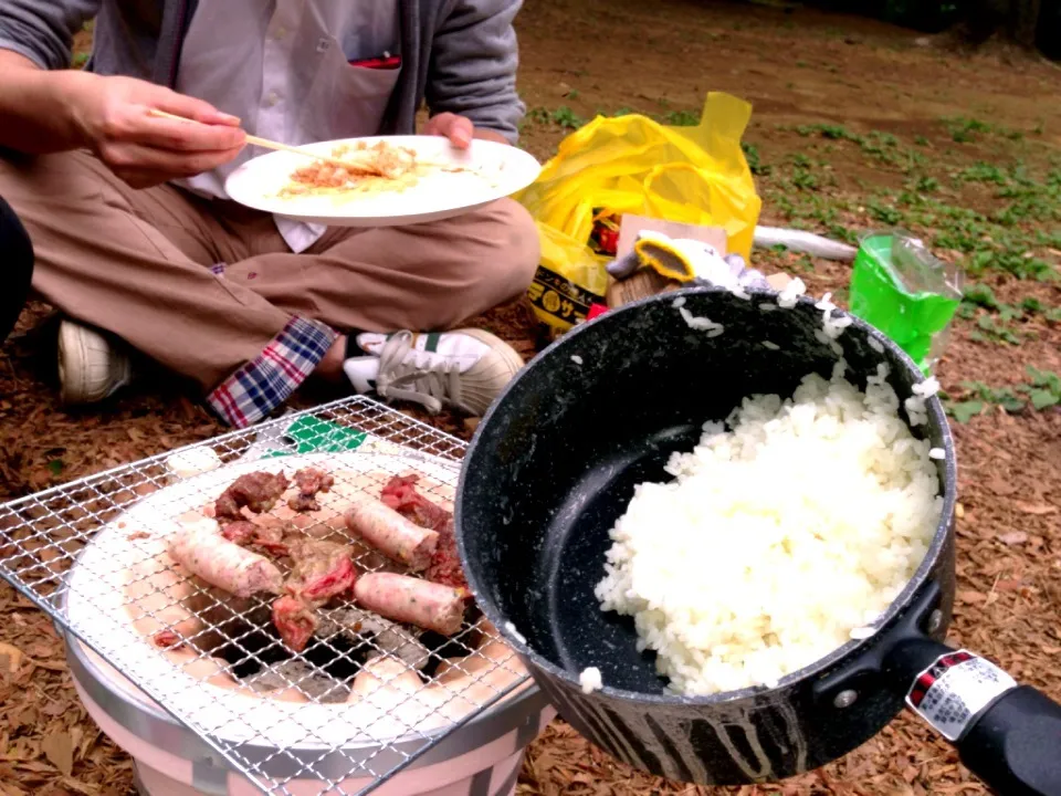 野外でご飯|Takuya Hashimotoさん