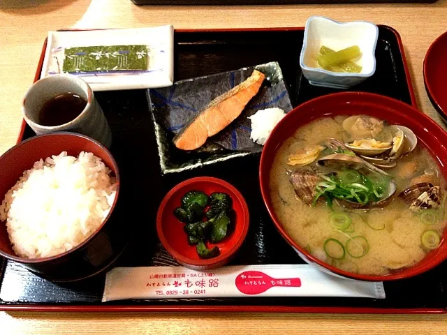 宮島SA 貝汁定食|まからいとさん