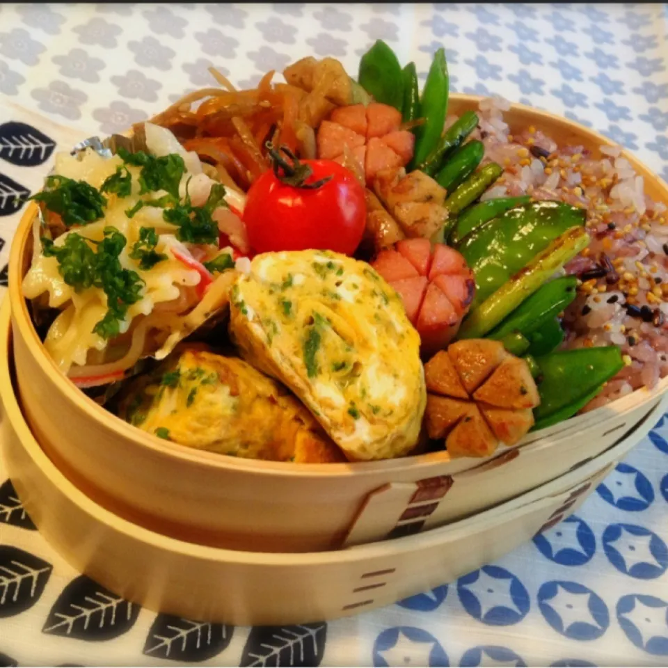 パセリの卵焼きと絹さや畑弁当|nonnoさん