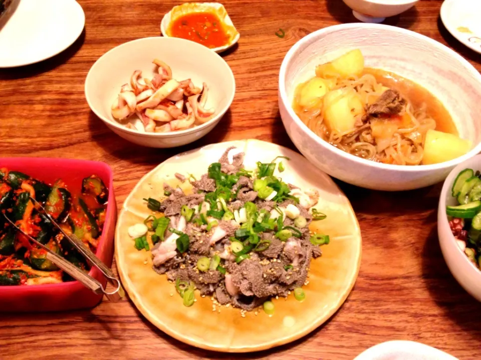 肉じゃか・キュウリと梅タコの酢の物・生センマイ・焼きイカ|たかこさん