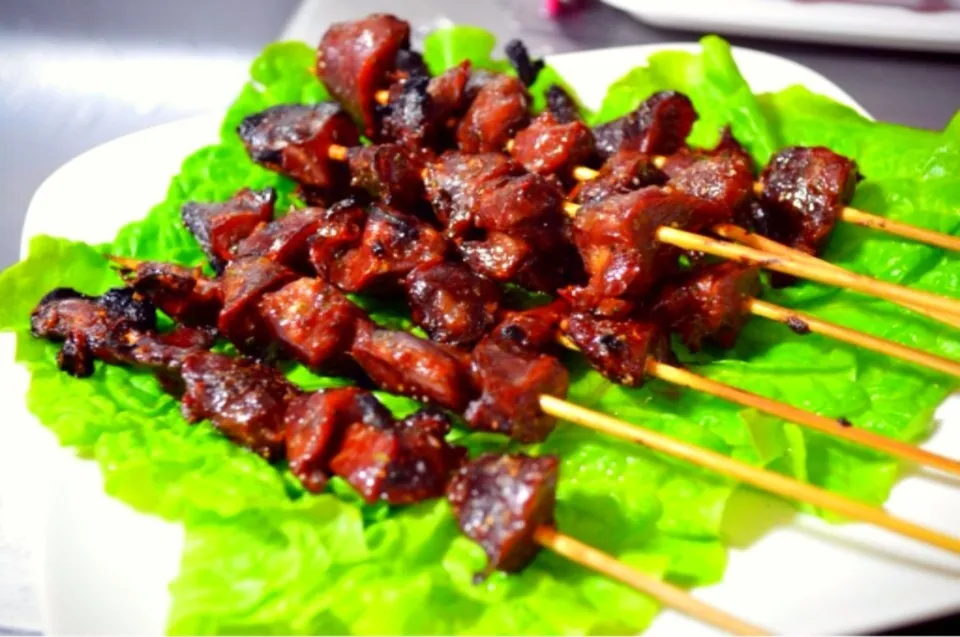 Inihaw na balunbalunan (grilled chicken gizzard)|Erika Kuriharaさん