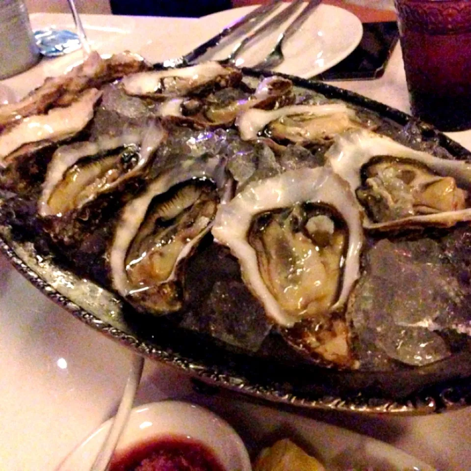 Oysters|Pammy Chaivikraiさん