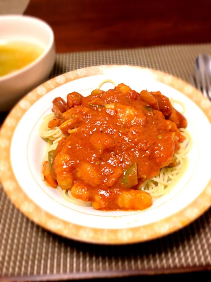 海老の、トマトクリームパスタ🍅🍅|し〜ぽん☆さん