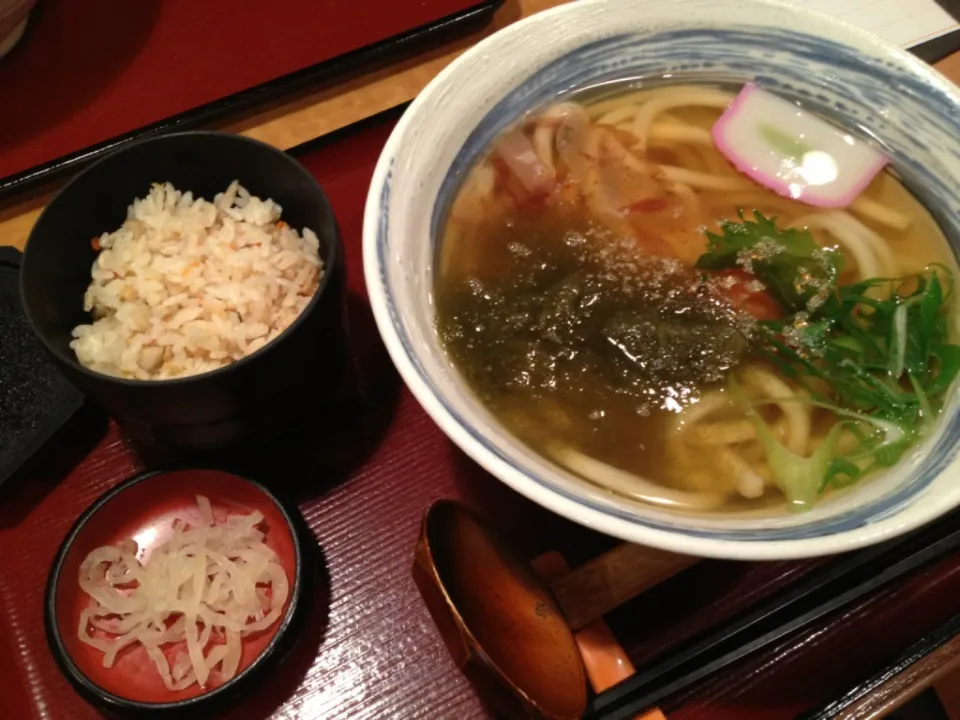 梅こぶうどん＆かやくご飯|なつみさん