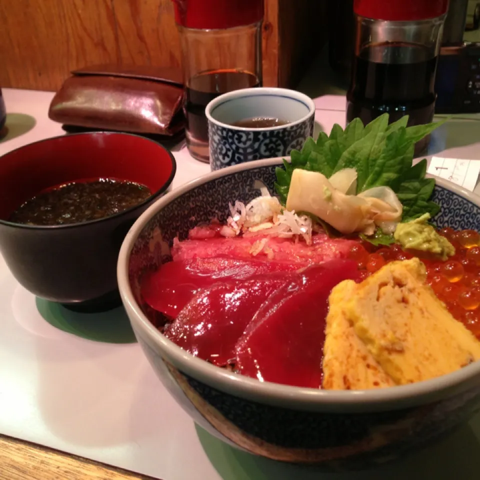 海鮮丼|あきさん