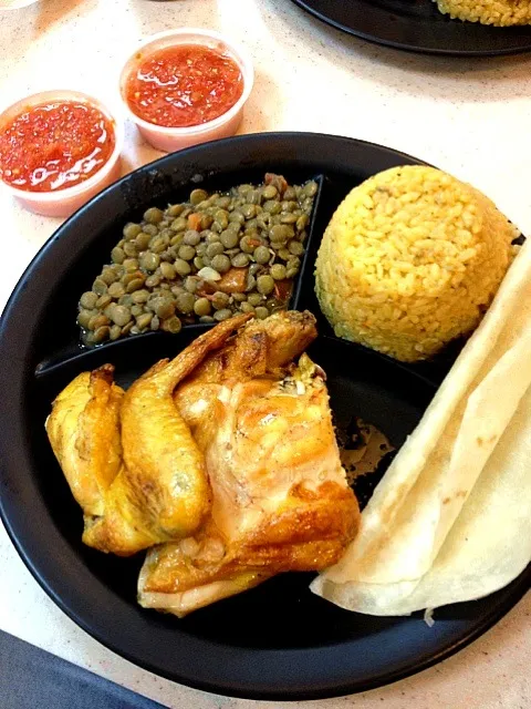 Mexican Styled Grilled Chicken with Spanish Rice and Beans|Rockwell Leeさん