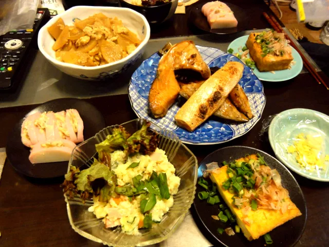 鮭カマ&ポテトサラダ&厚揚げ&いたわさ|まぐろさん