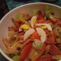 Snapdishの料理写真:Hawaiian fresh garden salad|april batiforaさん