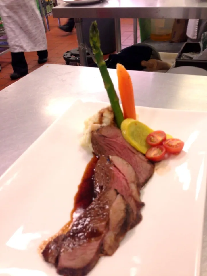 Lamb Loin/Veal Demi|Edgar Rodriguezさん