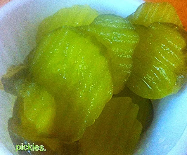 Pickle slices!!|hannahさん