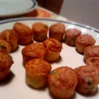 Mini muffin prosciutto e piselli|sonia borさん