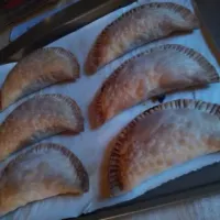 Snapdishの料理写真:chicken empanadas|tink meritaiさん