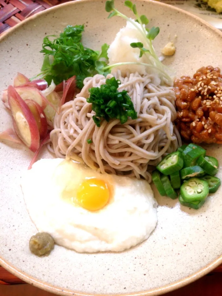 Snapdishの料理写真:Buckwheat of yamato sticky yam,natto,okra,grated radish&harb🌿大和芋のとろろ・ねばx2&薬味蕎麦|🌈Ami🍻さん