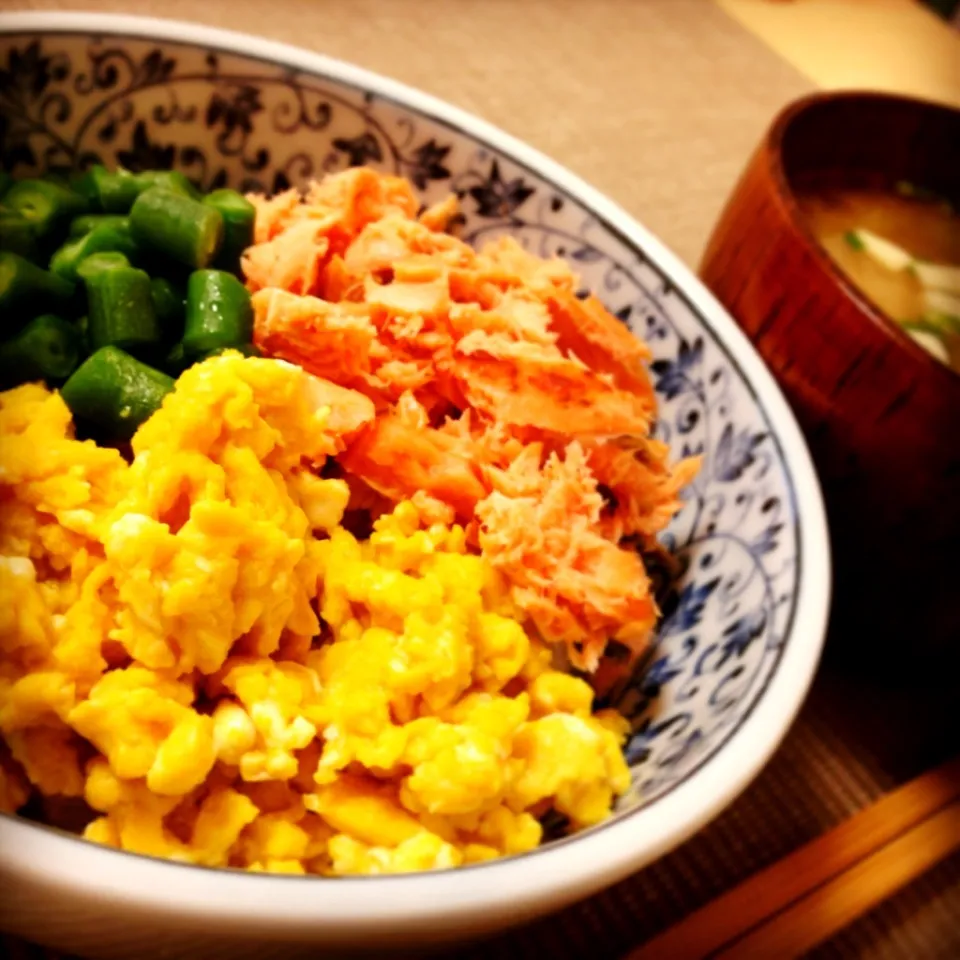 鮭の三色丼♡|あいさん