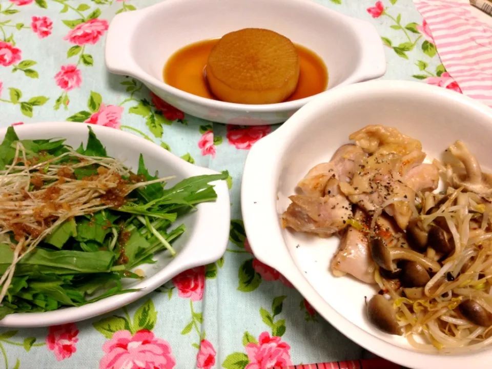 鶏の塩麹焼き、サラダ、大根の甘辛煮|ハルカさん