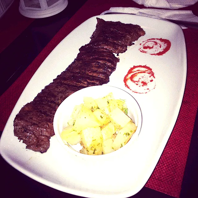 Churrasco Con Papas Salteadas|Randy Perez Garciaさん