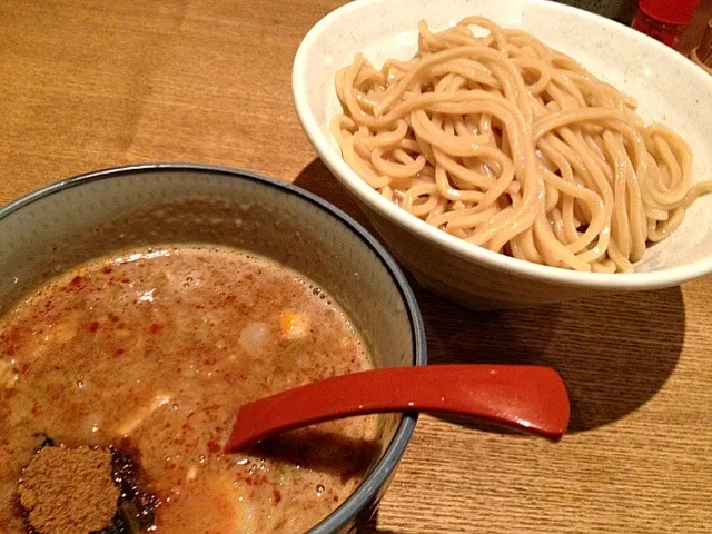 Snapdishの料理写真:辛つけ麺中盛|ひろろーんさん