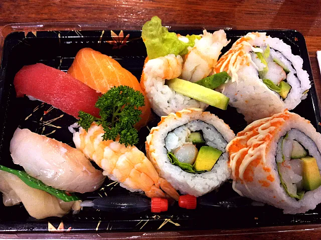 Assorted Sushi|Graceさん