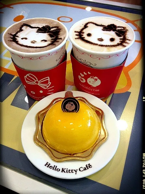 hello kitty cafe|Yvonne C.さん