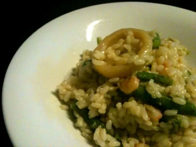 Risotto ai frutti di mare e asparagi (シーフードとアスパラガスのリゾット)|小鍋 (pentolina)さん