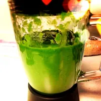 Snapdishの料理写真:Saturday morning Spinach smoothie ✨👍😝 yehhhh|OHaru🎀さん