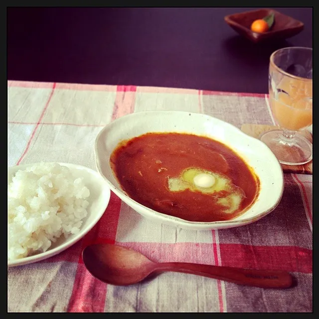 煮込みつづけて煮とけた土曜日のカレーランチ|ももさん