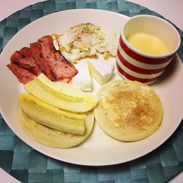 breakfast😘5/11|ズッキーさん