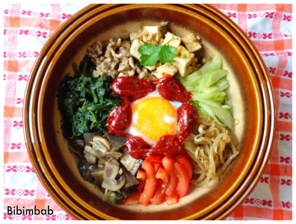 Snapdishの料理写真:Bibimbab|Yunita Weisさん