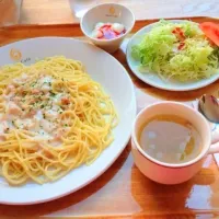 Snapdishの料理写真:学食♡ツナクリームパスタ|JUJUKOさん