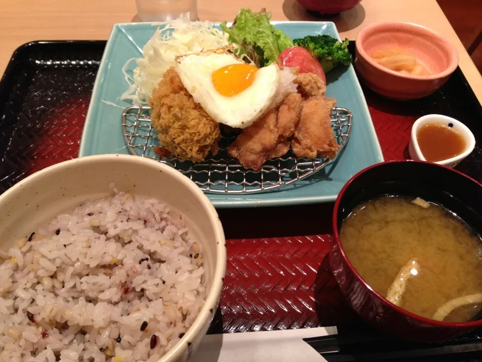 特選大戸屋ランチ|のりぞ〜さん