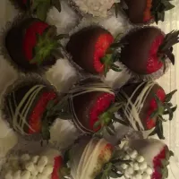 Chocolate dipped strawberries|Jekei Edwardsさん