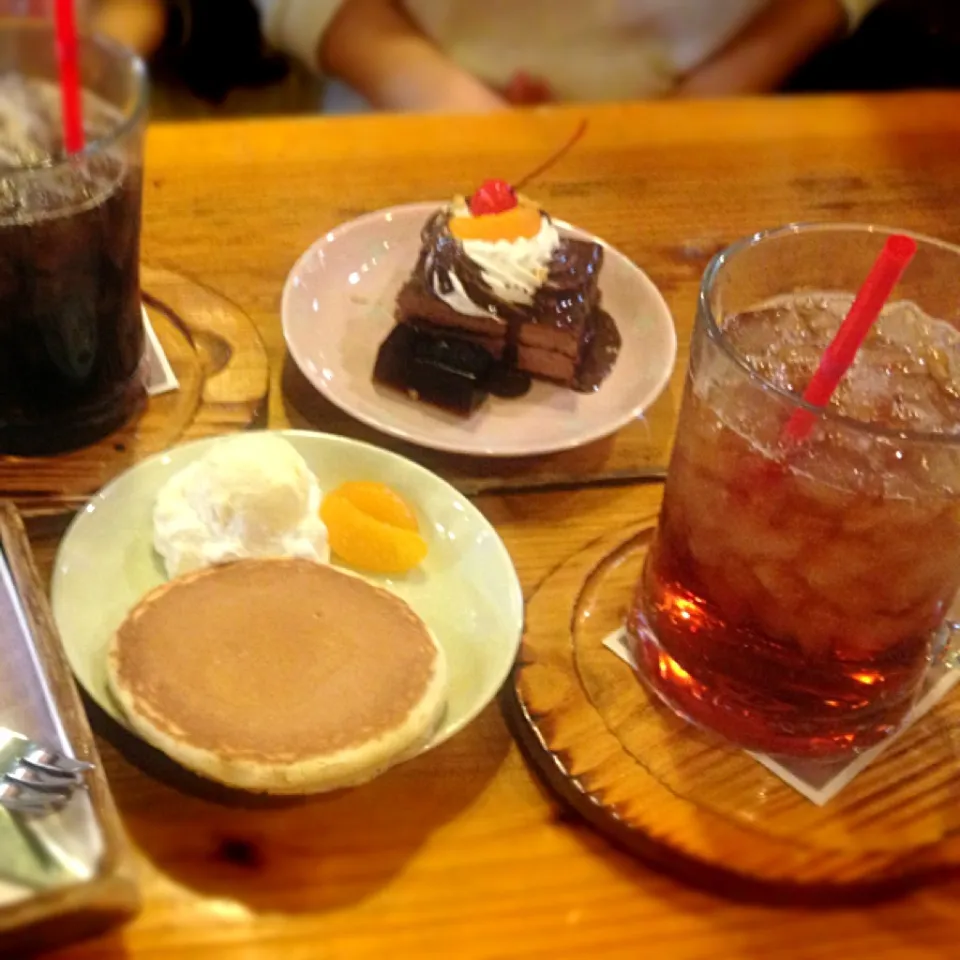 チョコケーキ、ホットケーキ|らるふさん